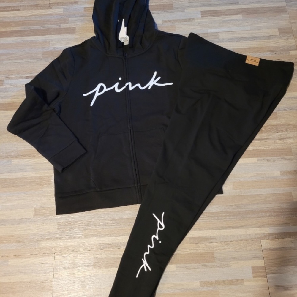 Victoria’s Secret Pink Set